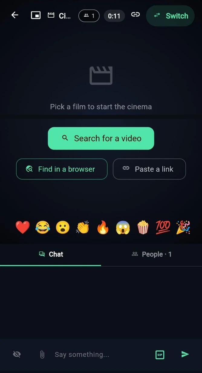 A live RoomHex cinema: the shared screen at the top, the playback controls under it, and the room chat down the side.